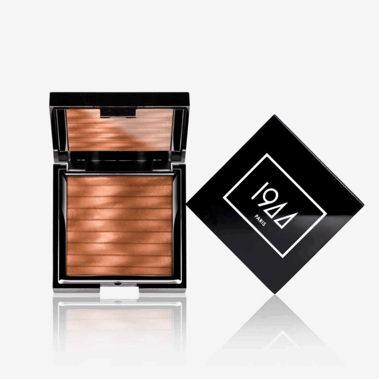 L'ensoleillante Poudre Bronzant 1944 Paris